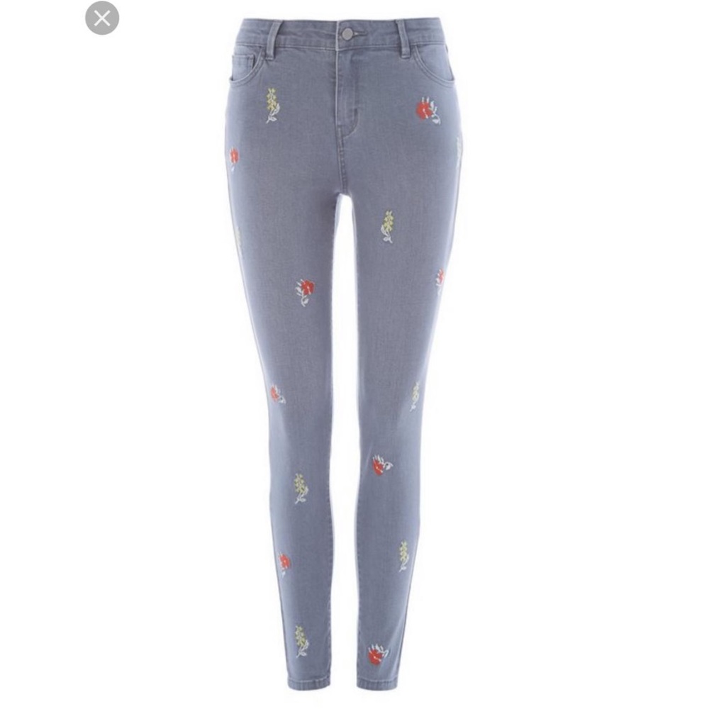 Floral Embroidered Jeans